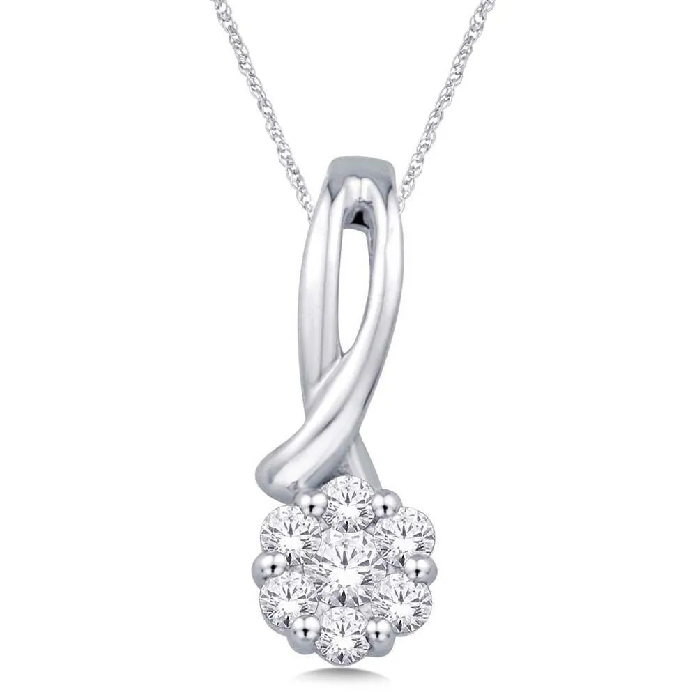 10K White Gold 1/6 Ct.Tw. Diamond Flower Pendant