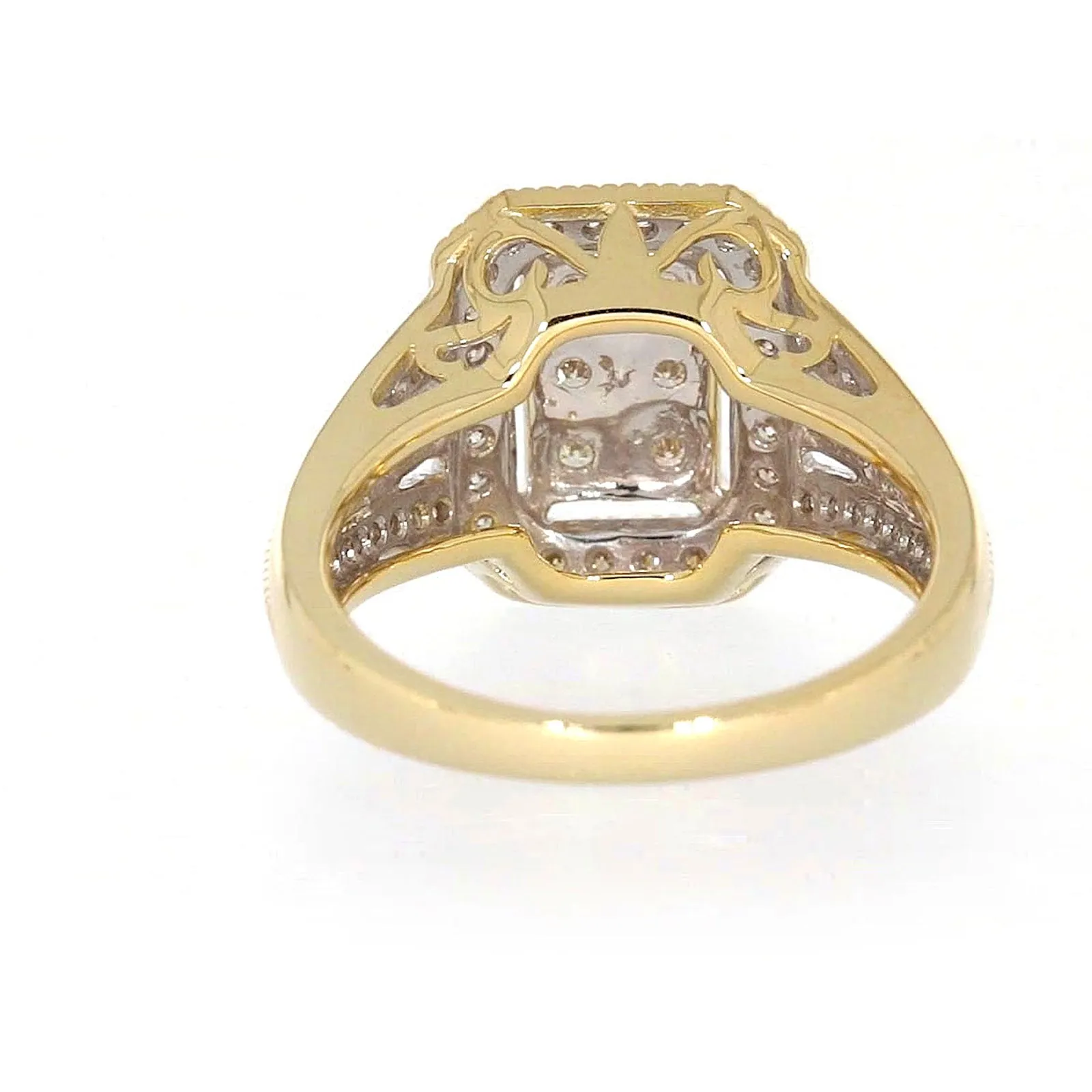 9ct Yellow Gold Round Brilliant & Baguette Cut 1/2 CARAT tw of Diamonds Ring