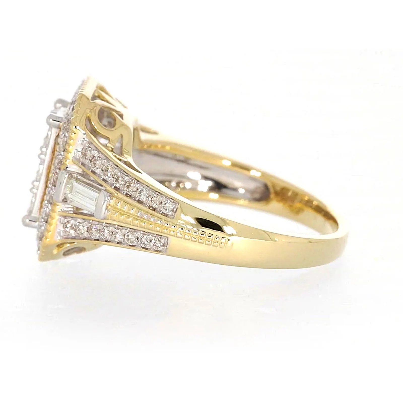 9ct Yellow Gold Round Brilliant & Baguette Cut 1/2 CARAT tw of Diamonds Ring