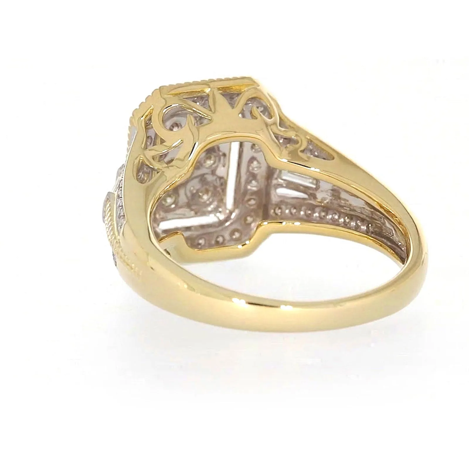 9ct Yellow Gold Round Brilliant & Baguette Cut 1/2 CARAT tw of Diamonds Ring