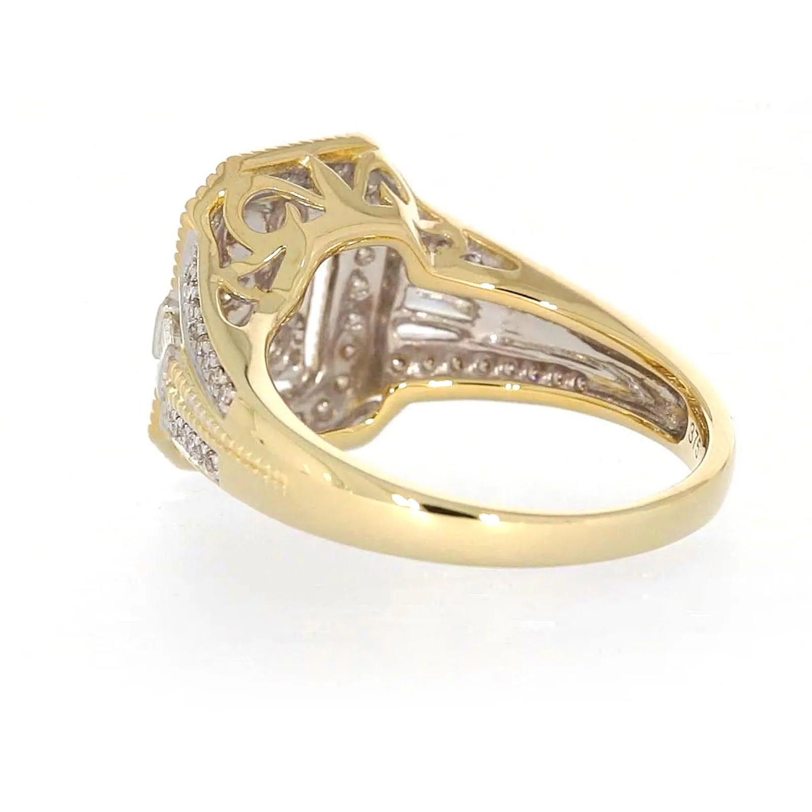9ct Yellow Gold Round Brilliant & Baguette Cut 1/2 CARAT tw of Diamonds Ring