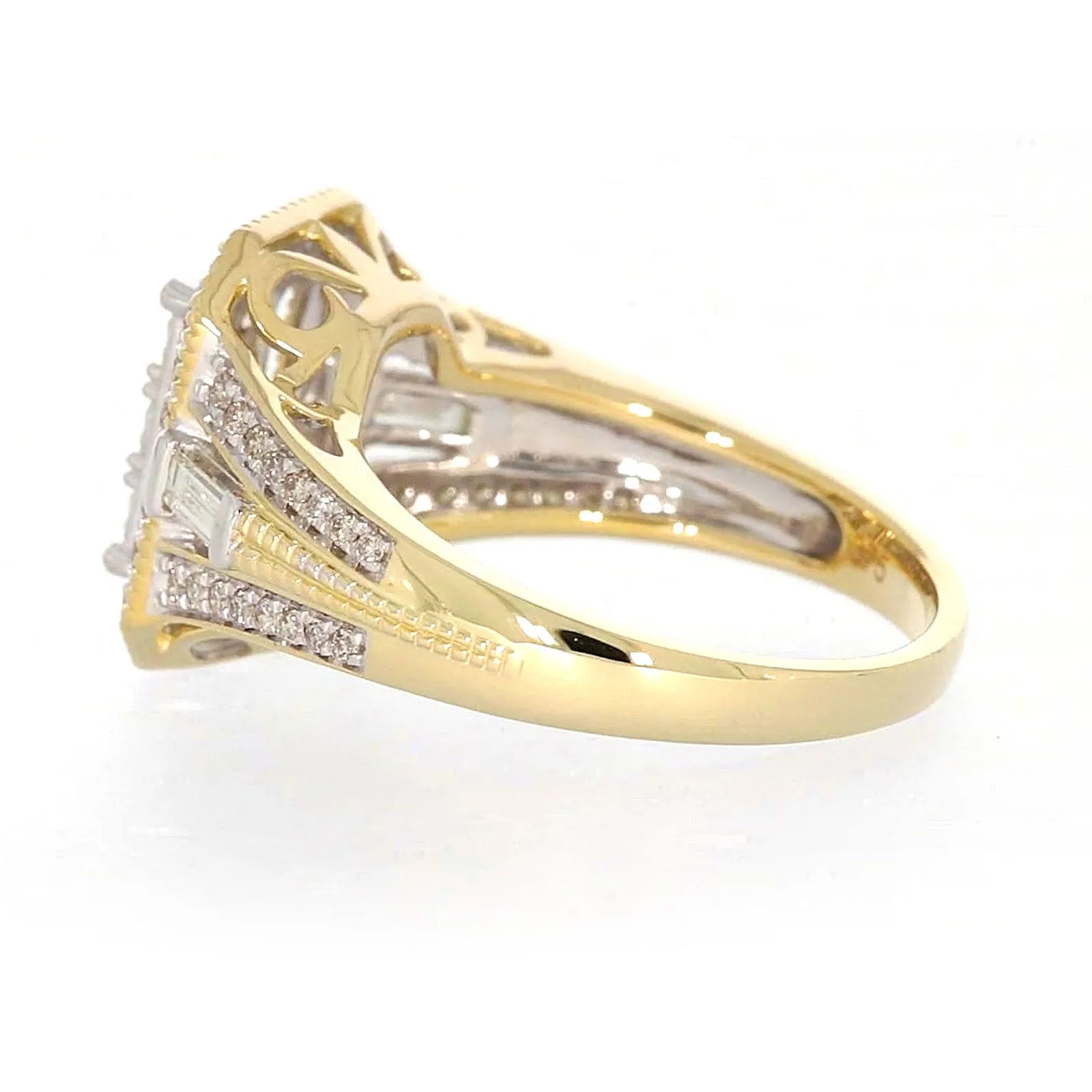9ct Yellow Gold Round Brilliant & Baguette Cut 1/2 CARAT tw of Diamonds Ring