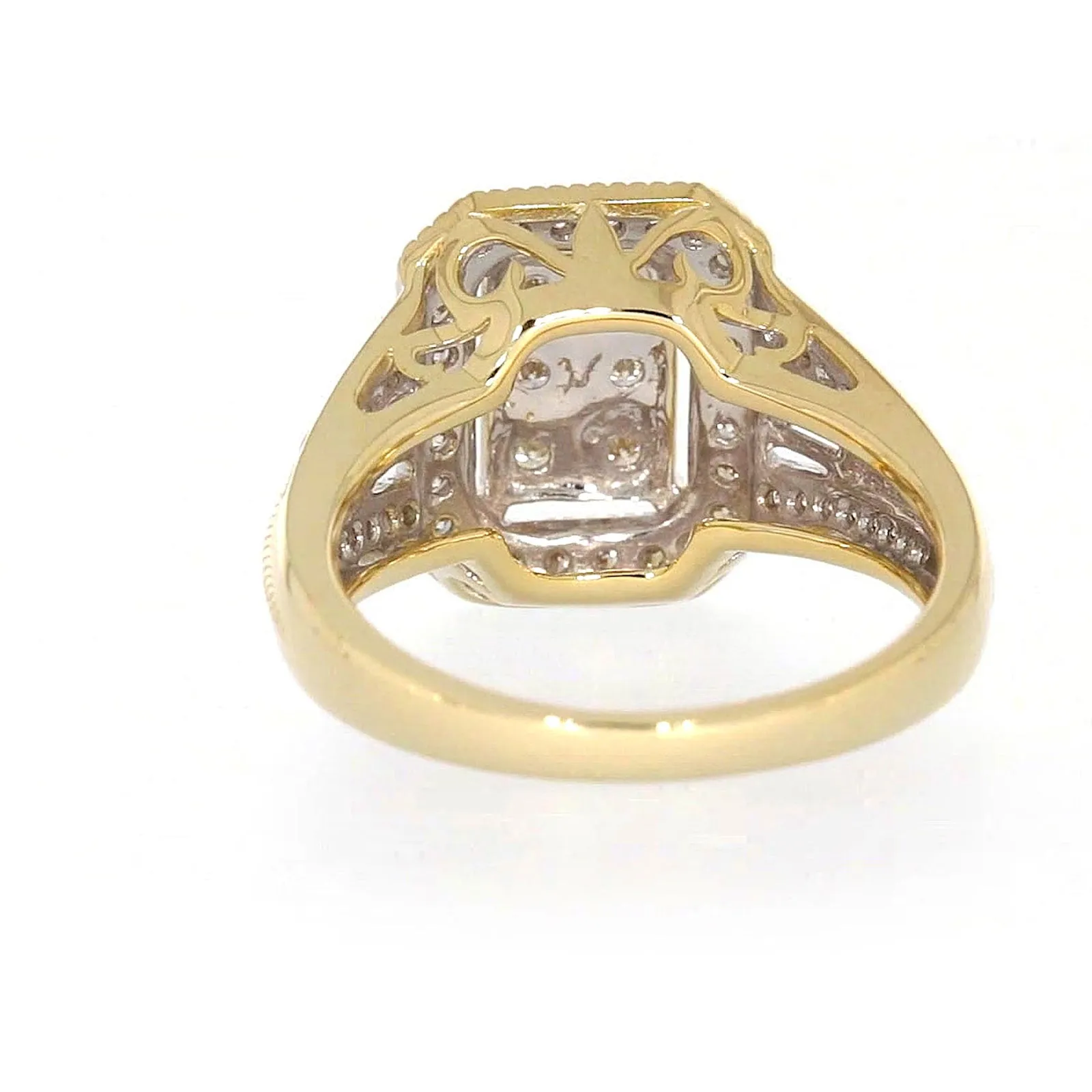 9ct Yellow Gold Round Brilliant & Baguette Cut 1/2 CARAT tw of Diamonds Ring