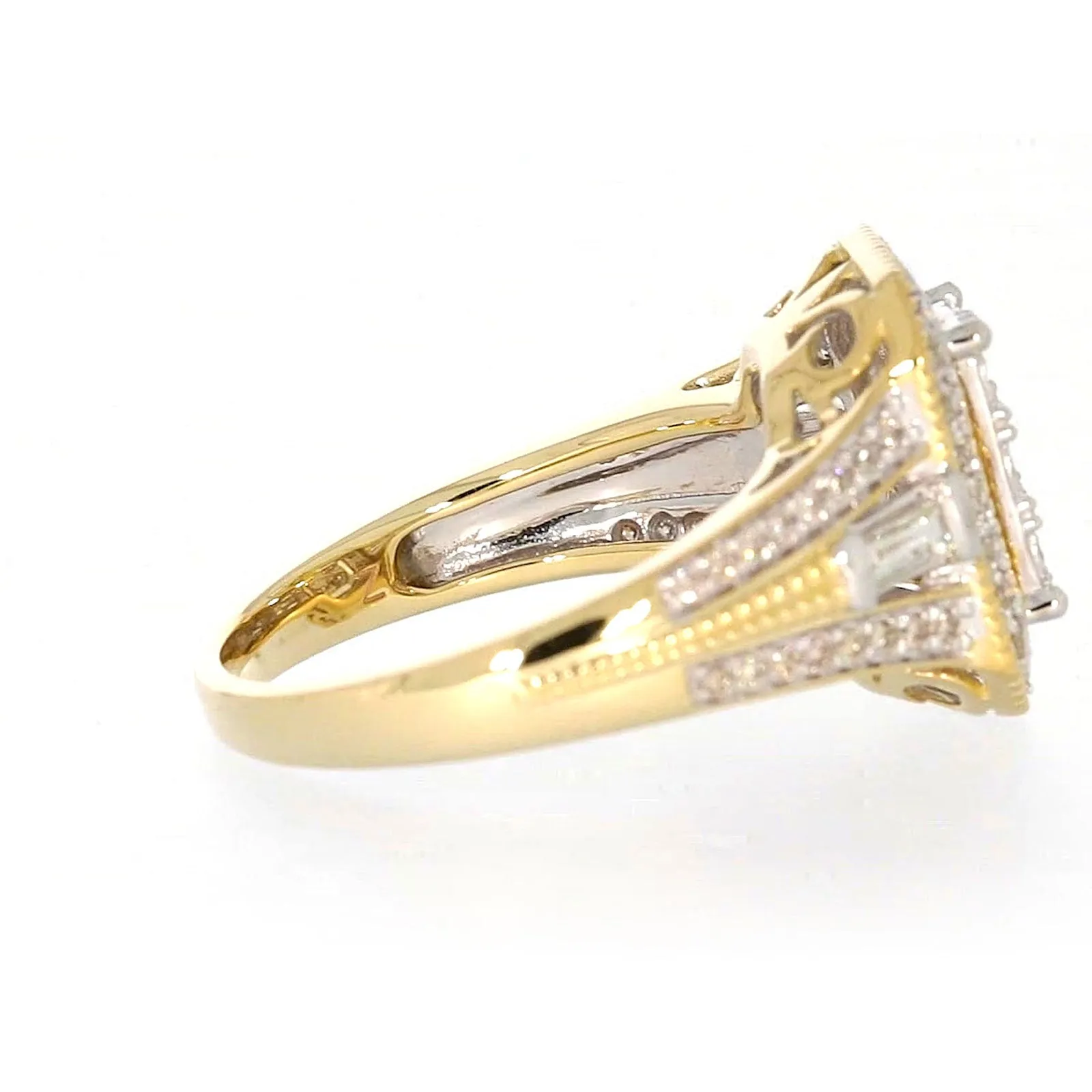 9ct Yellow Gold Round Brilliant & Baguette Cut 1/2 CARAT tw of Diamonds Ring