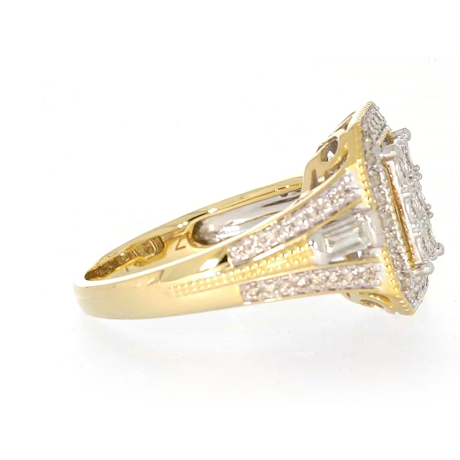 9ct Yellow Gold Round Brilliant & Baguette Cut 1/2 CARAT tw of Diamonds Ring