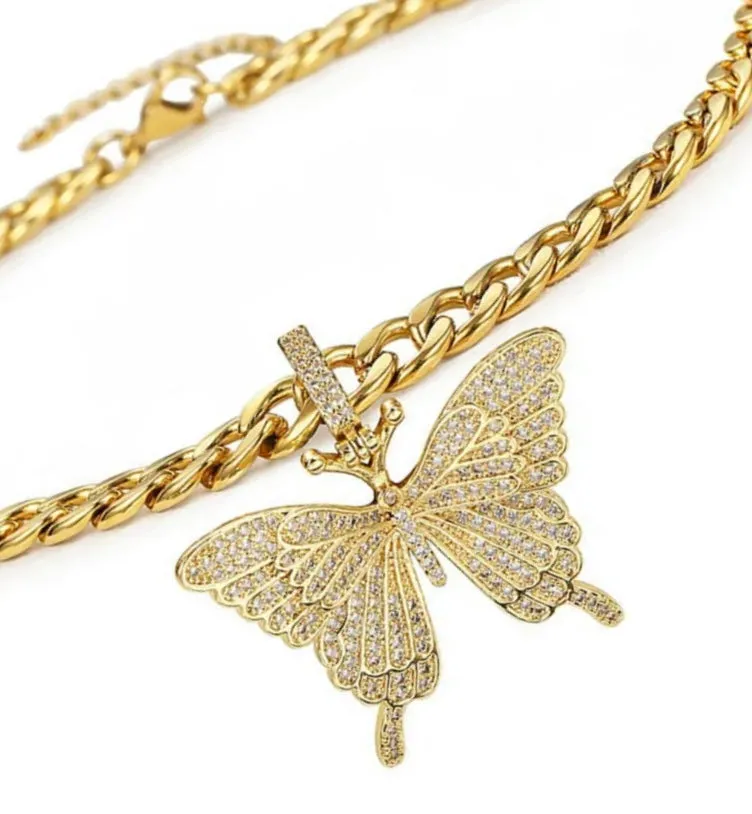 Dazzling 18k Yellow Gold Zirconia Butterfly Statement Pendant