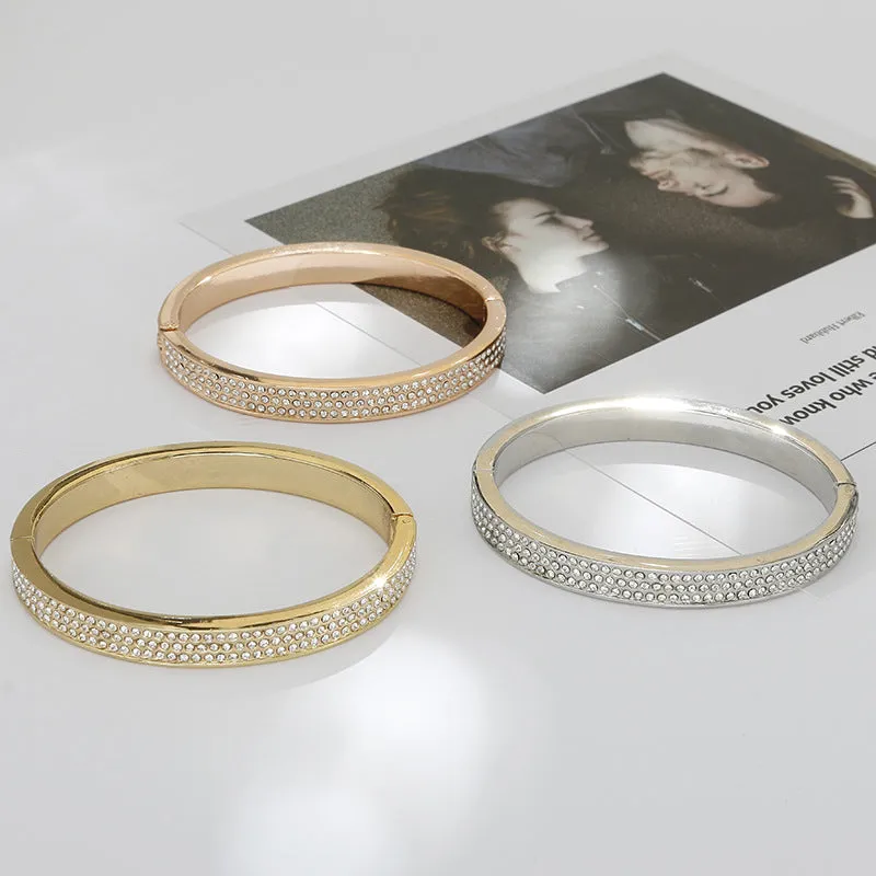 Dazzling Bracelet - Elegant and Sophisticated Jewelry Piece