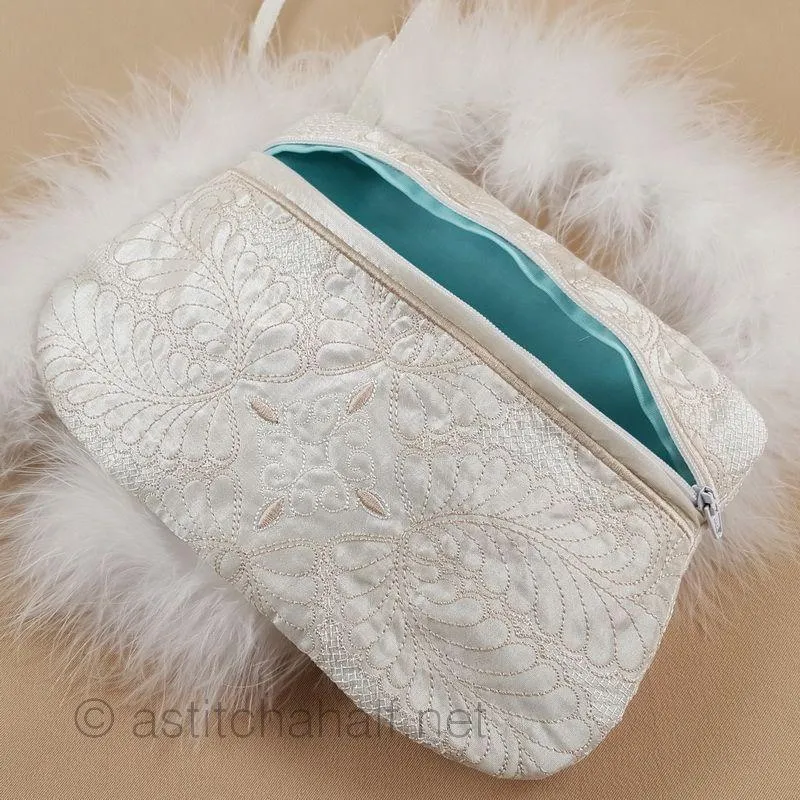 Fine Feathers ITH Wrist Purse
