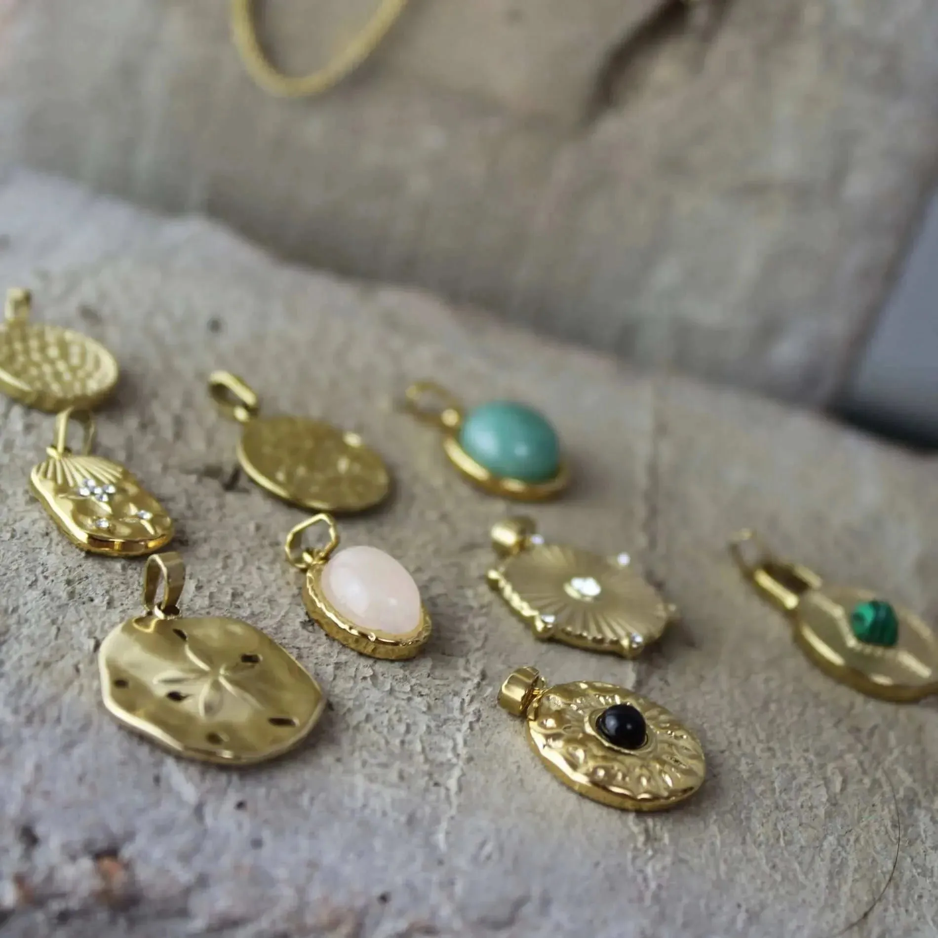 Hope Waterproof Charm No 7 18K Gold Plating