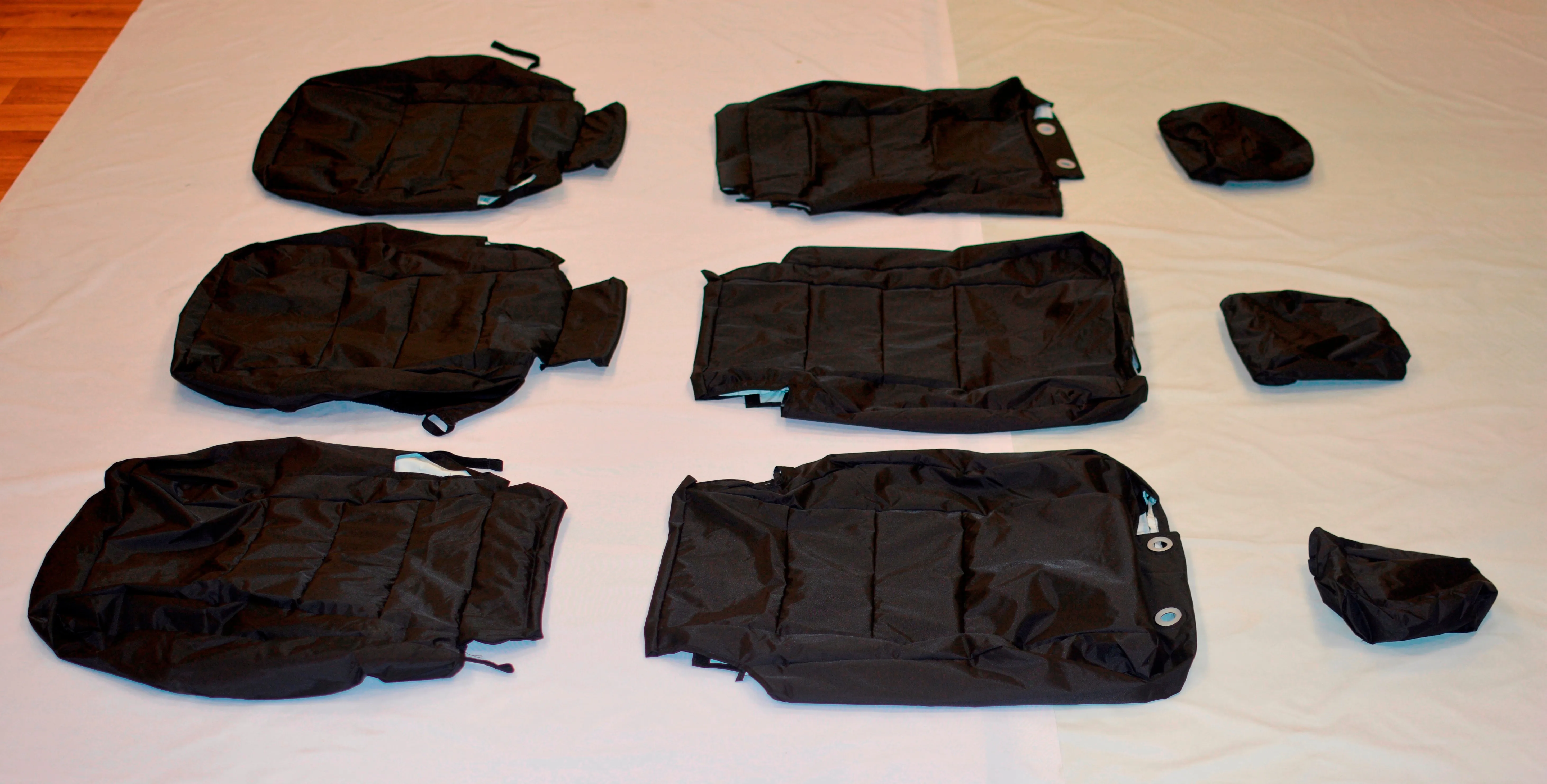 Land Rover Discovery 4 L319 Fully Tailored Waterproof Seat Covers Black Rear 2nd Row MY09-16