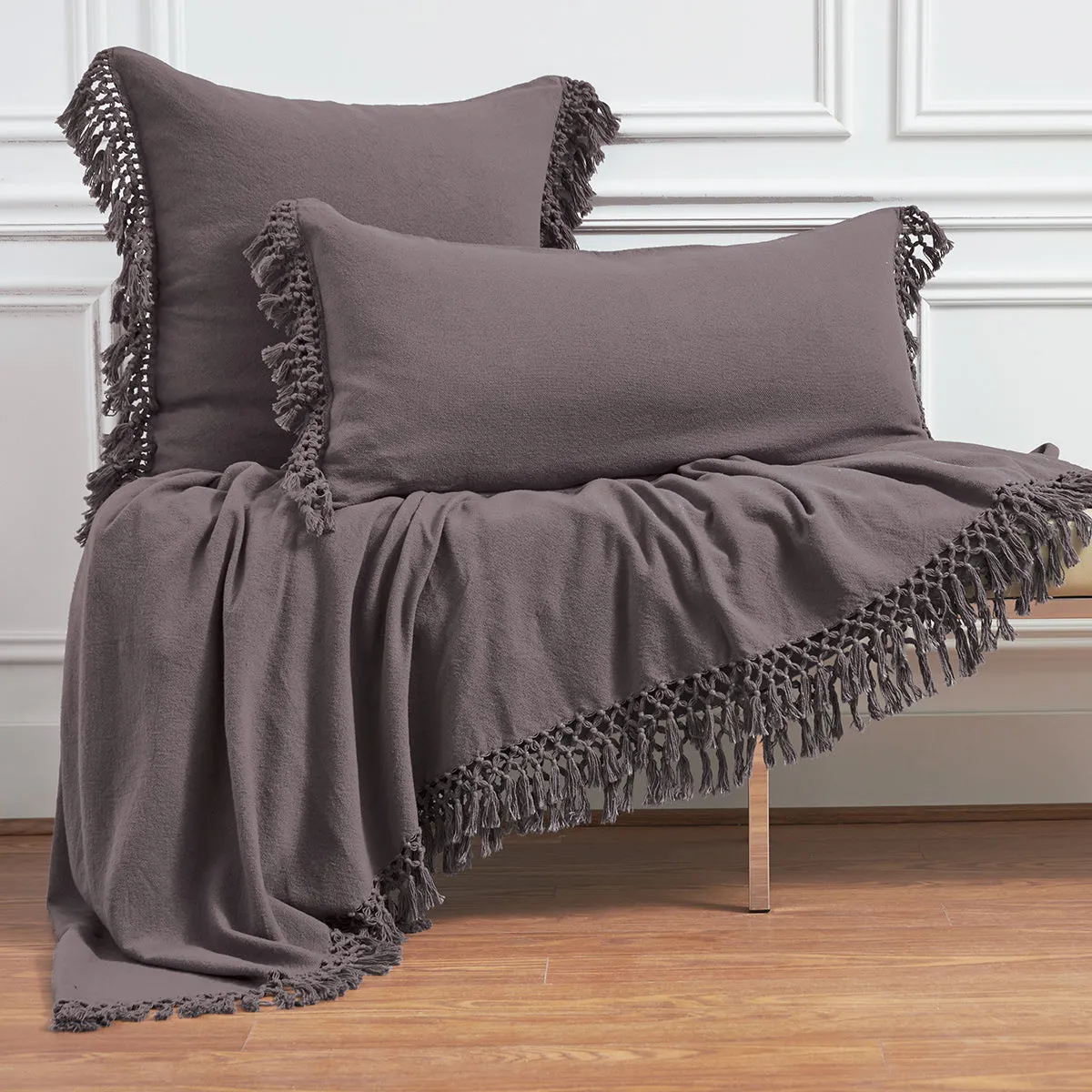 Lavato Fig Swatch