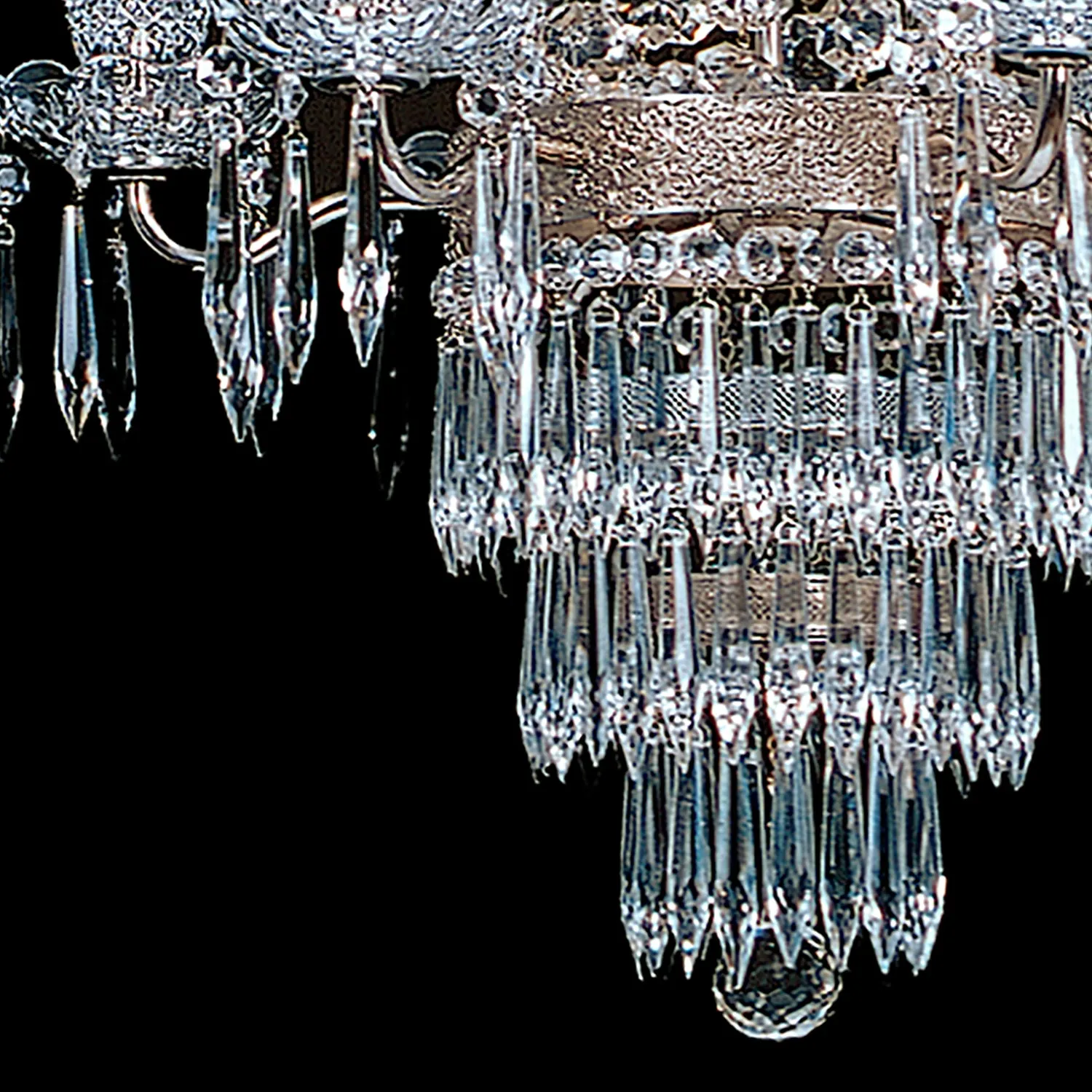 Melanie Chandelier - 20" x 33"