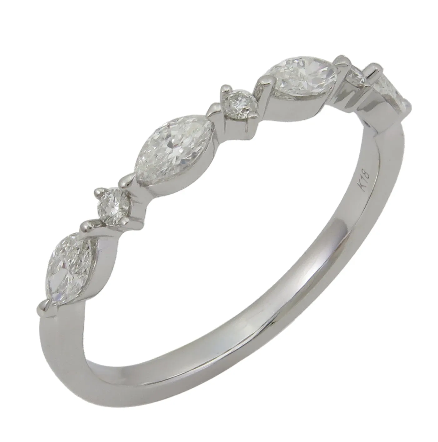 Mixed-shape Round & Marquise Single Prong 0.38ct tw Diamond Ring