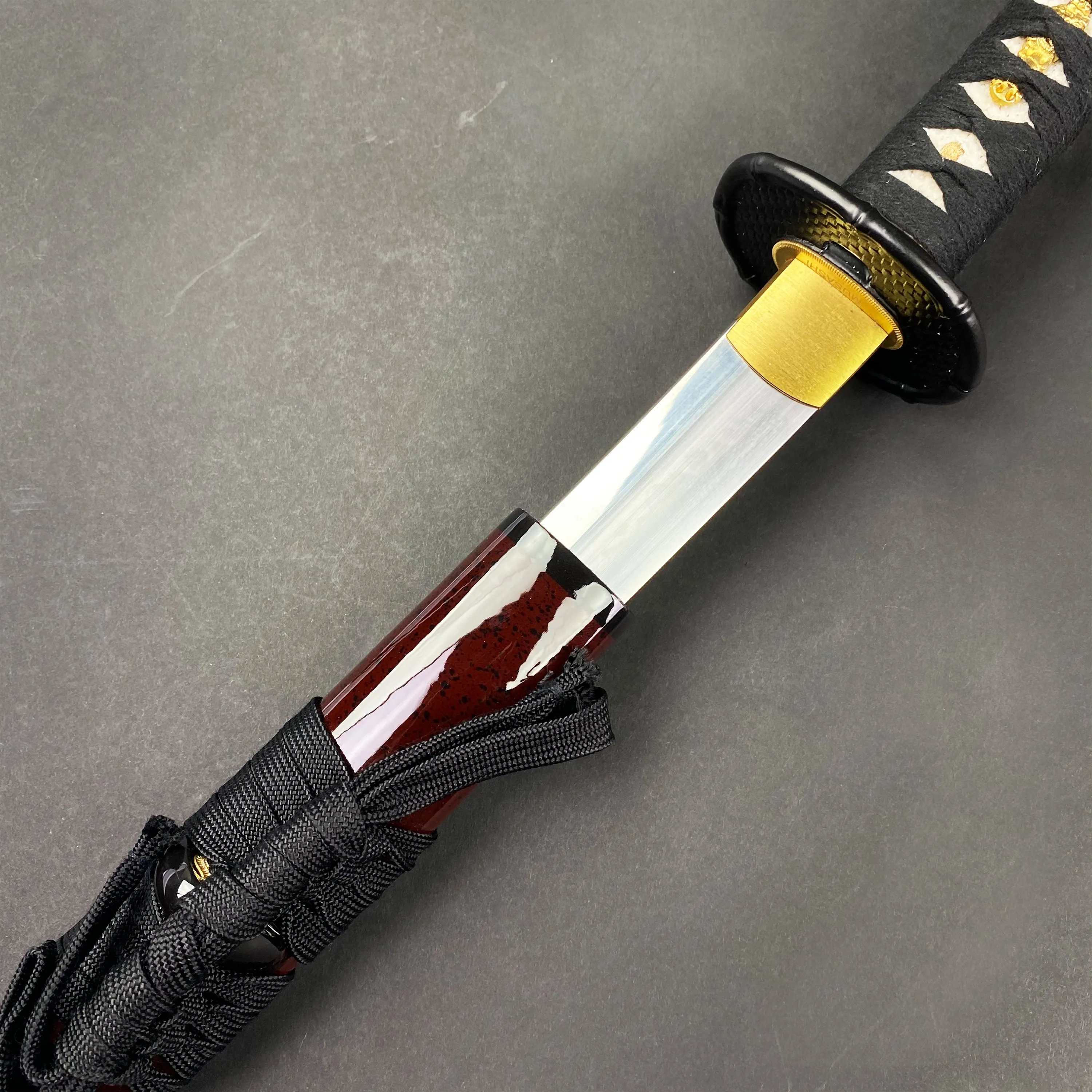 Musashi Igusa Omote Katana - Burgundy