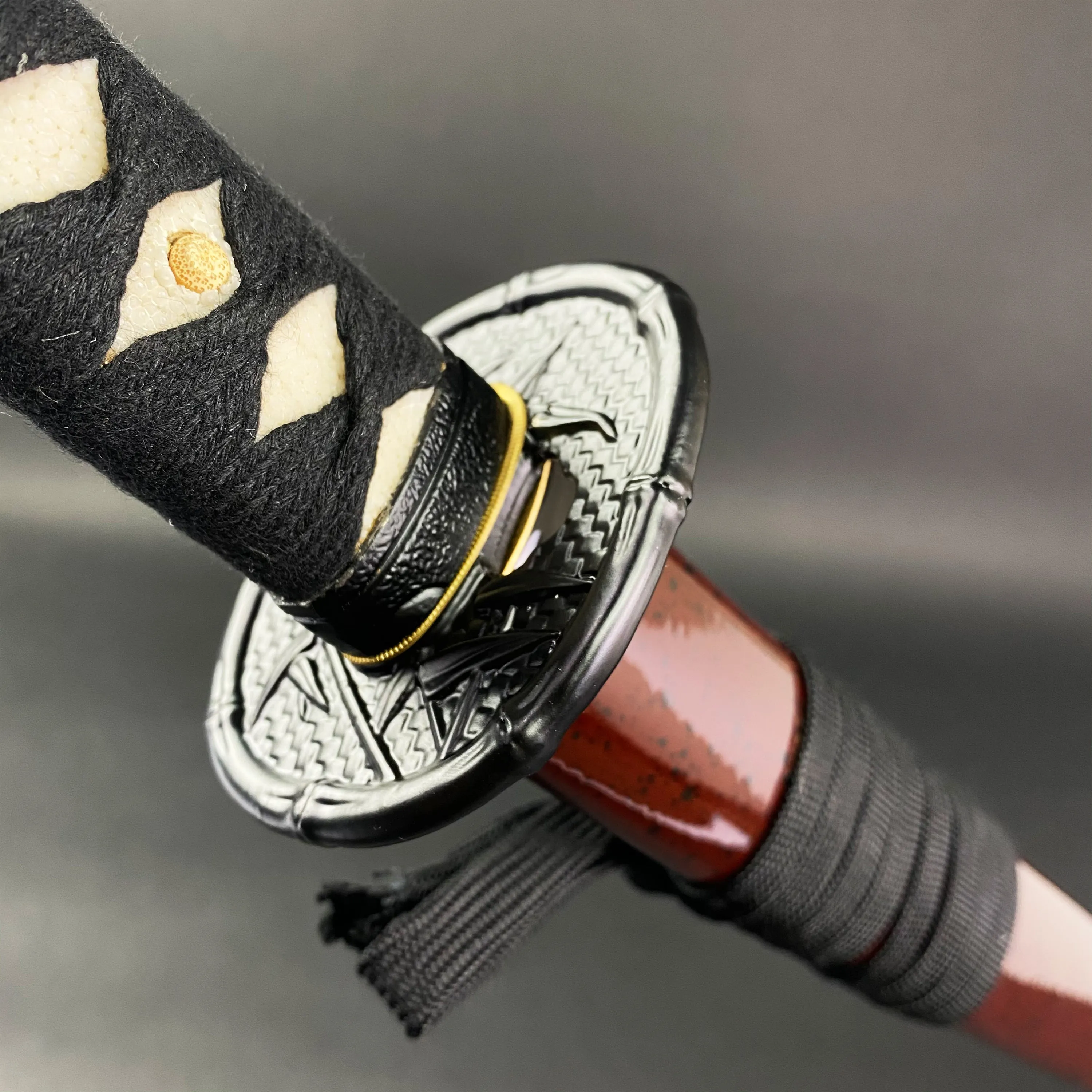 Musashi Igusa Omote Katana - Burgundy