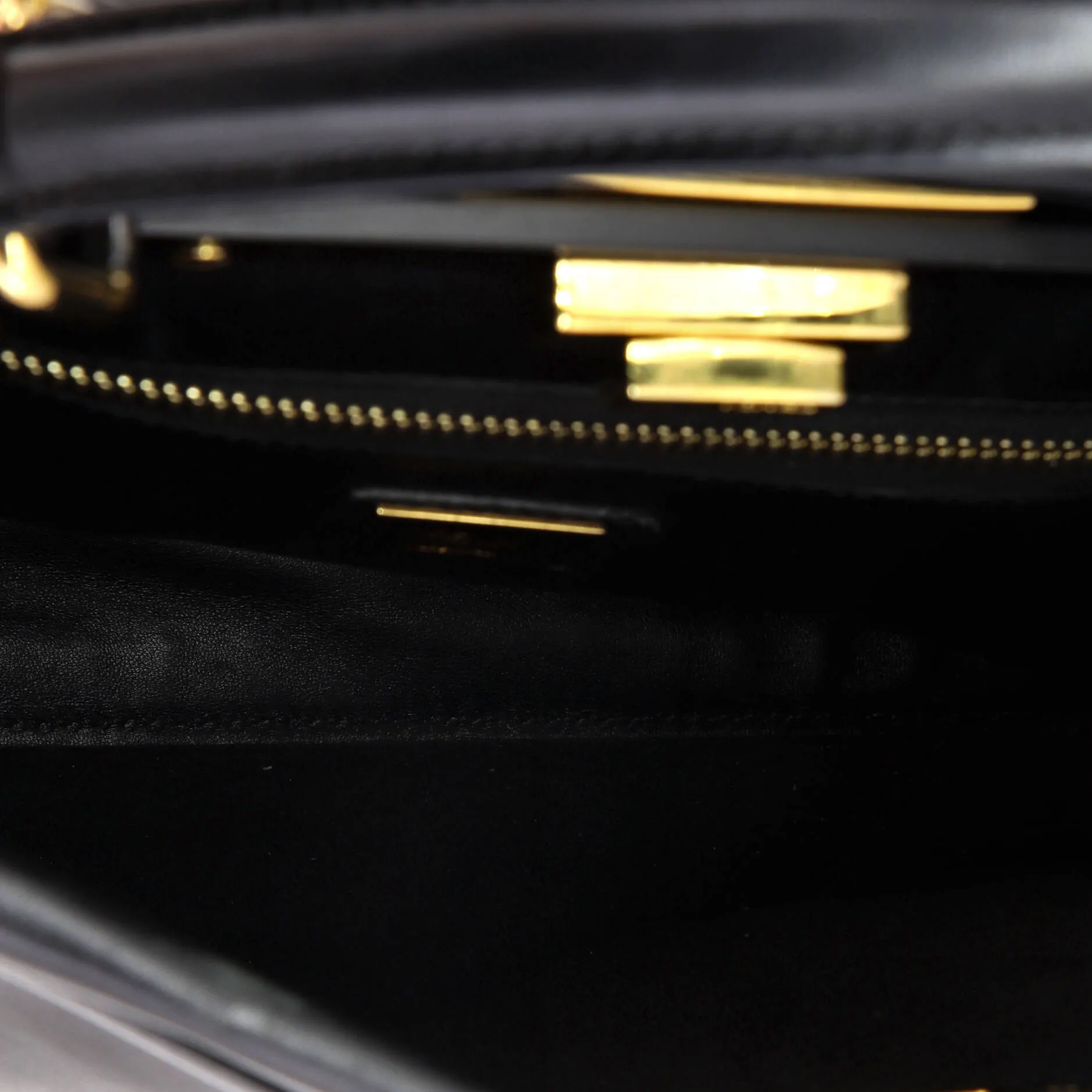 Peekaboo Iconic Bag Leather Mini