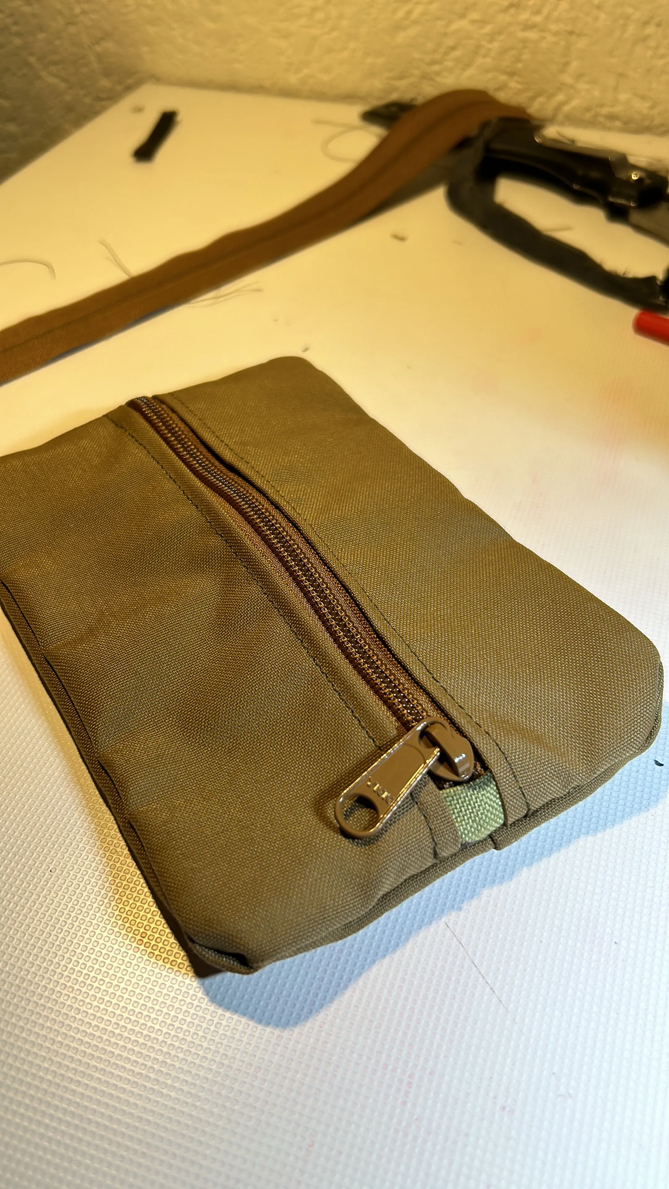Pouch, EDC (Every Day Carry) 20cm x 10cm