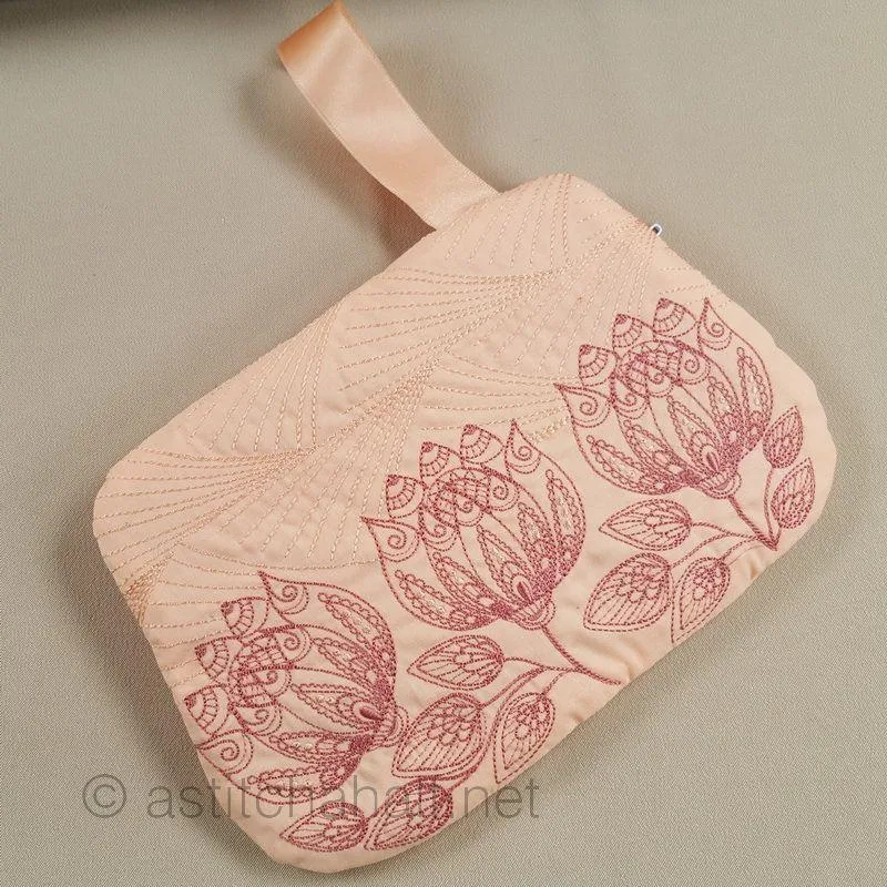 Protea Parade ITH Wrist Purse