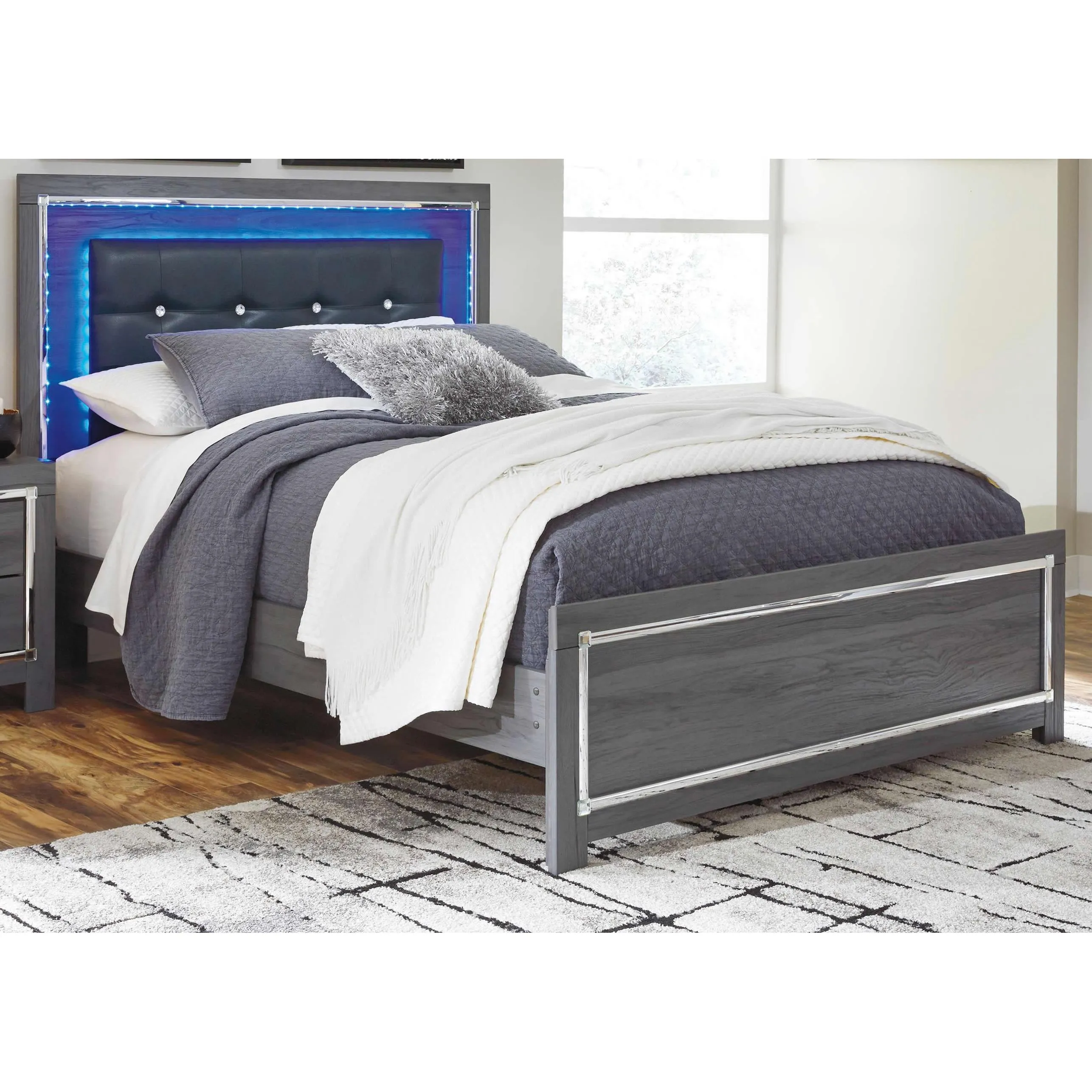 Signature Design by Ashley Lodanna Queen Panel Bed B214-57/B214-54/B214-96