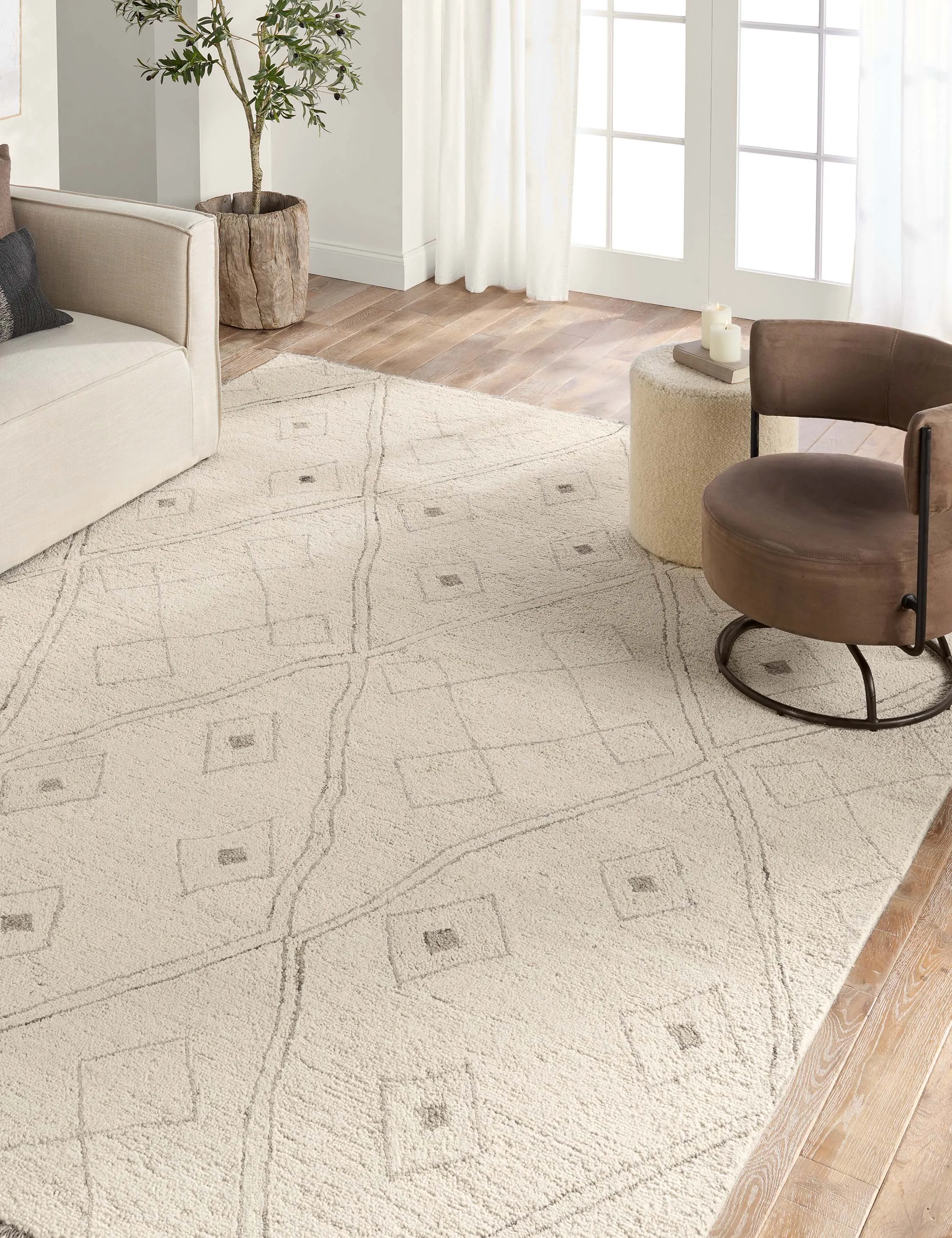 Sunisa Hand-Tufted Wool Moroccan-Style Rug