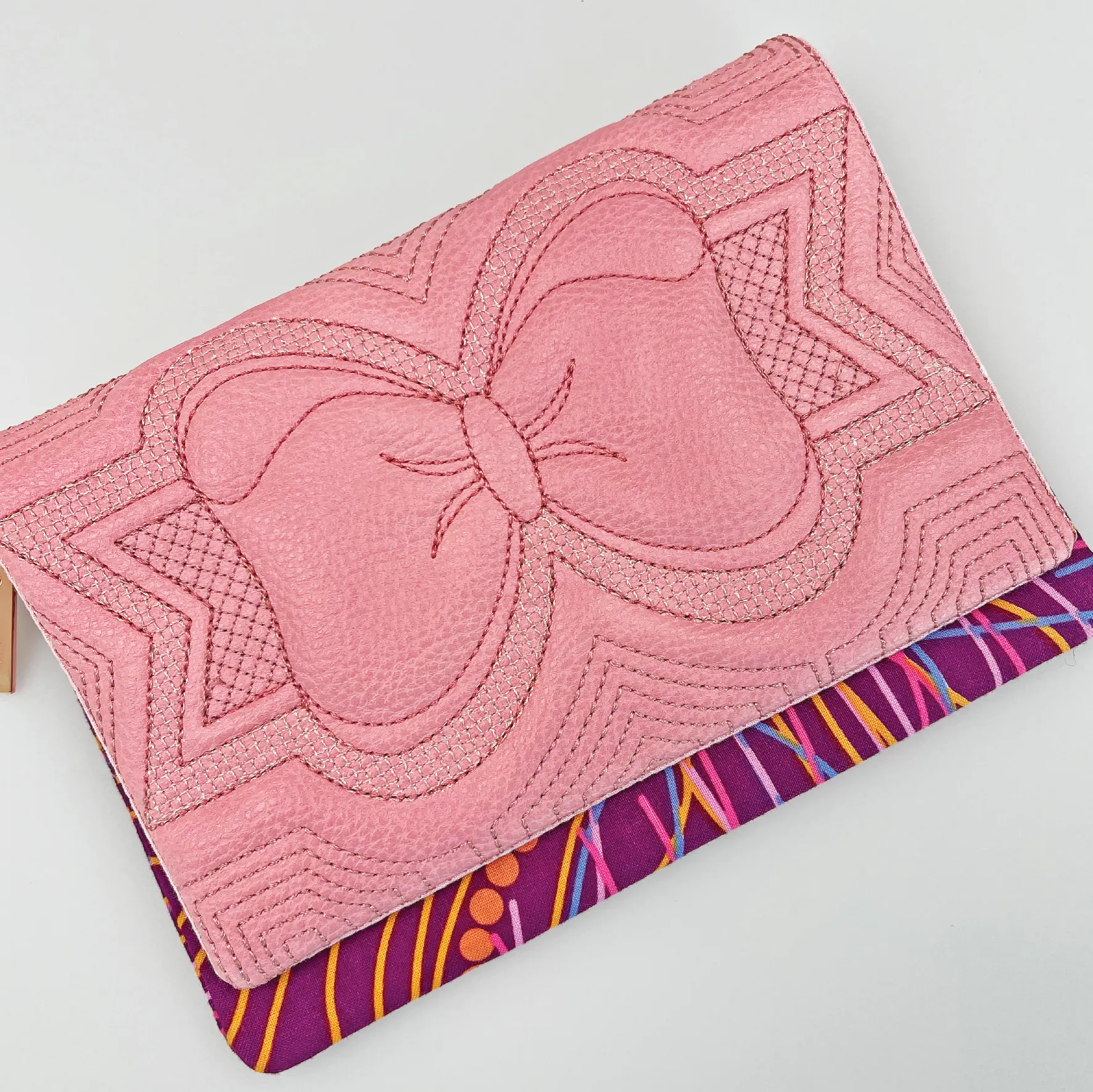 Trapunto Bow Clutch with Zipper