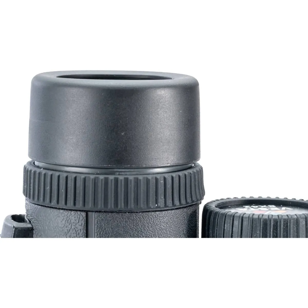 Vanguard Vesta 8x42 binocular